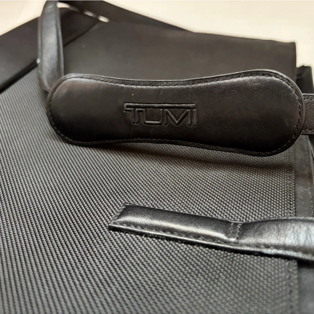 TUMI Black Laptop / Computer Briefcase Shoulder Bag